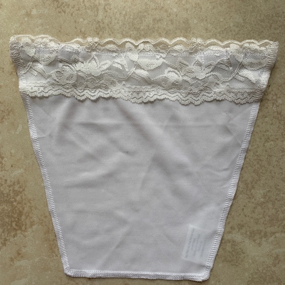 Cami Lace Clip-on Mock Bra Overlay Modesty Panel - Picture 1 of 1